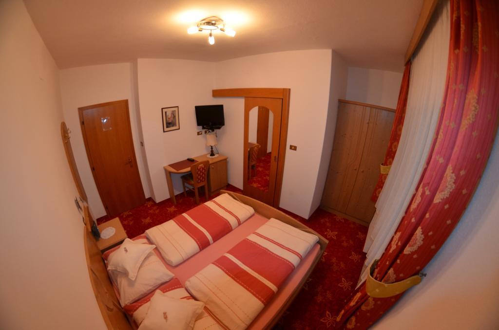 Large Single Room