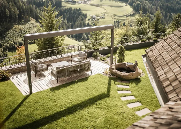 Resort: Residence Sovara